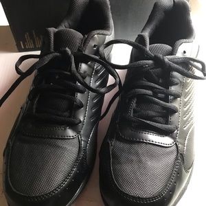 Men’s work shoe 👞 for all day comfort